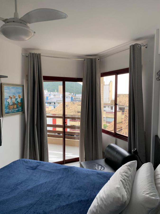 Apartamento Com Vista Do Mar Em Residencial Com Piscina Florianópolis Dış mekan fotoğraf