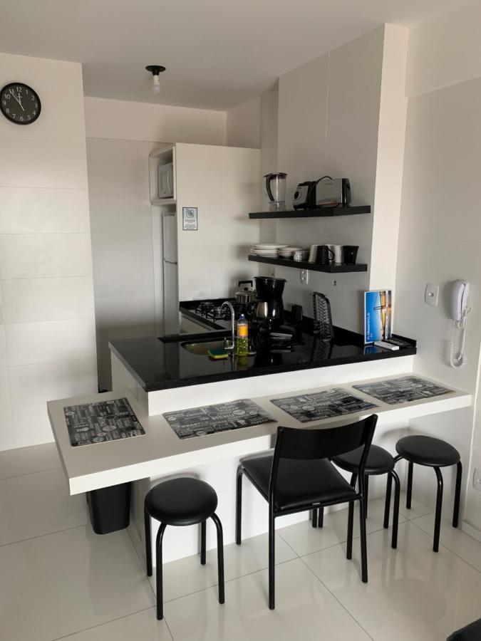 Apartamento Com Vista Do Mar Em Residencial Com Piscina Florianópolis Dış mekan fotoğraf